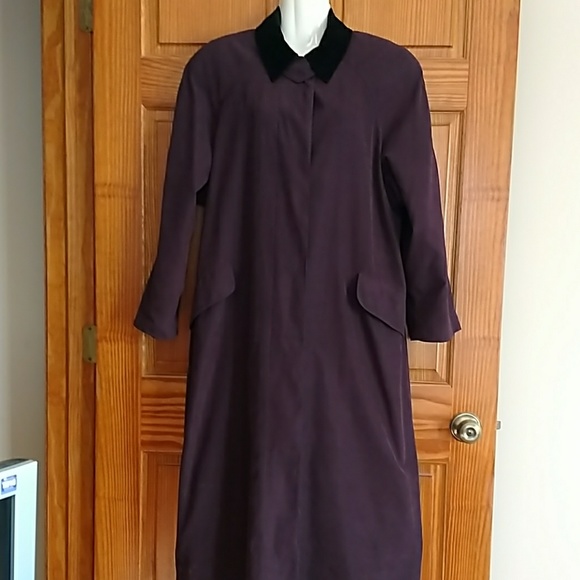 Anne Klein Jackets & Blazers - Anne Klein II Plum colored coat. Size 4